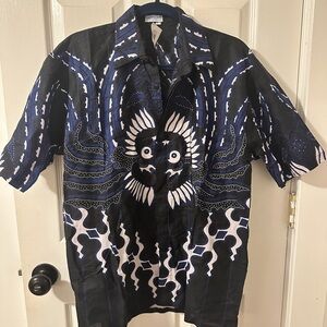 Nadisuari Black and Blue Patterned Shirt